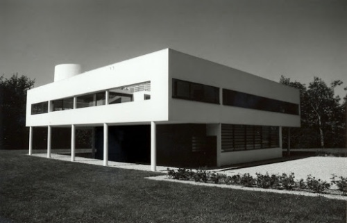 fig.1: The Villa Savoye 1931 by Le Corbusier, in Poissy, France